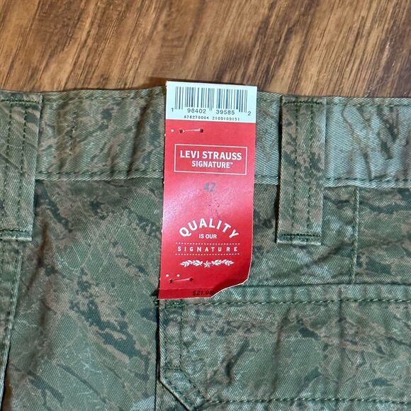 Levi Strauss Signature Men’s Shorts Camouflage Size 42 Cargo Shorts New - Picture 6 of 8